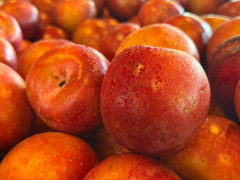 Plums (1LB)